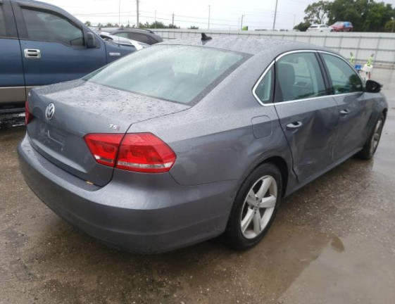 2015 VOLKSWAGEN PASSAT 1