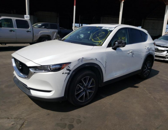 2018 MAZDA CX-5 TOURING 1