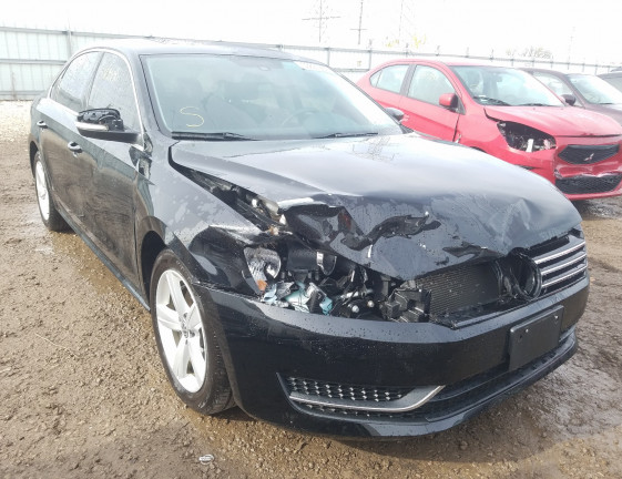 2013 VOLKSWAGEN PASSAT SE 1