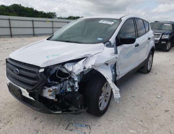 2019 FORD ESCAPE S 1